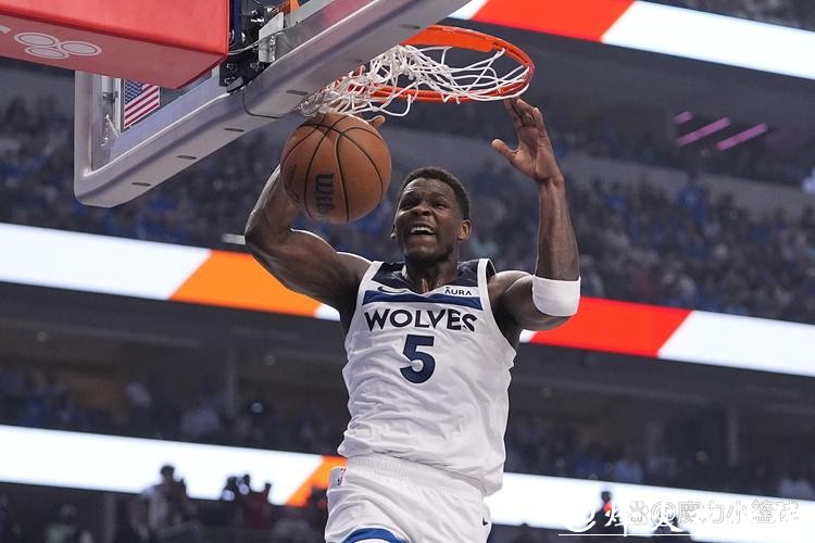 施罗德31分库里空砍28分 篮网18分逆转胜勇士 施罗德31分库里空砍28分 篮网18分逆转胜勇士